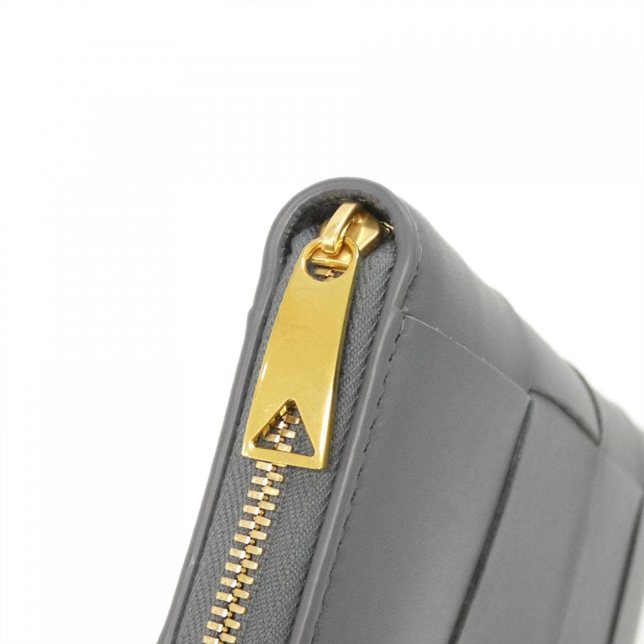 ボッテガヴェネタ 651368 VCQC1 財布