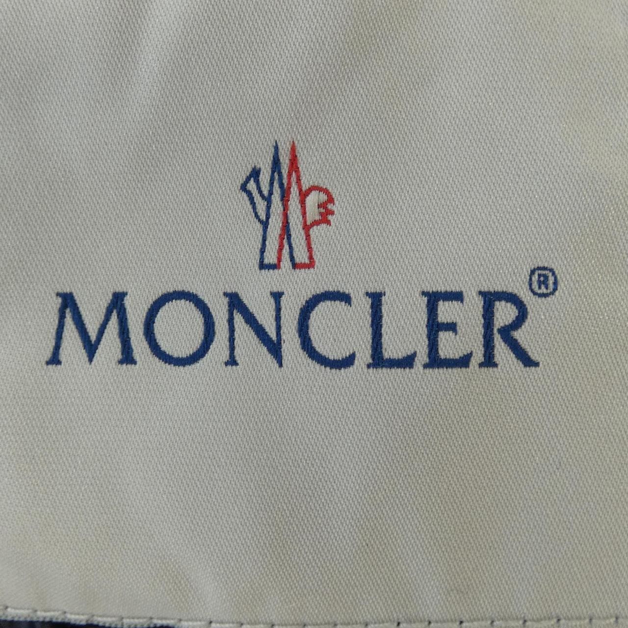 MONCLER蒙克勒羽绒服