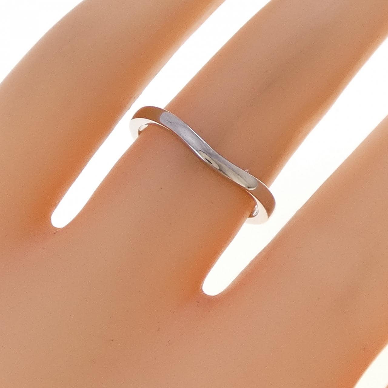 カルティエ バレリーナ リング