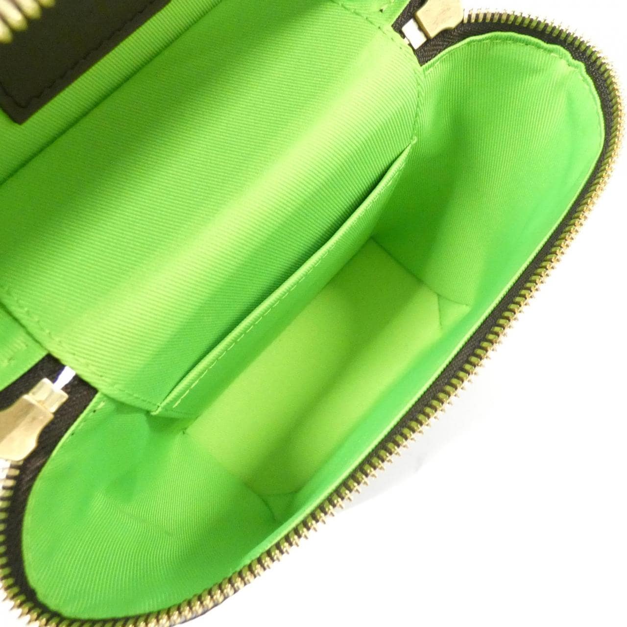 ルイヴィトン モノグラム(N°7) ヴェルティカル ボックス トランク M59664 バッグ