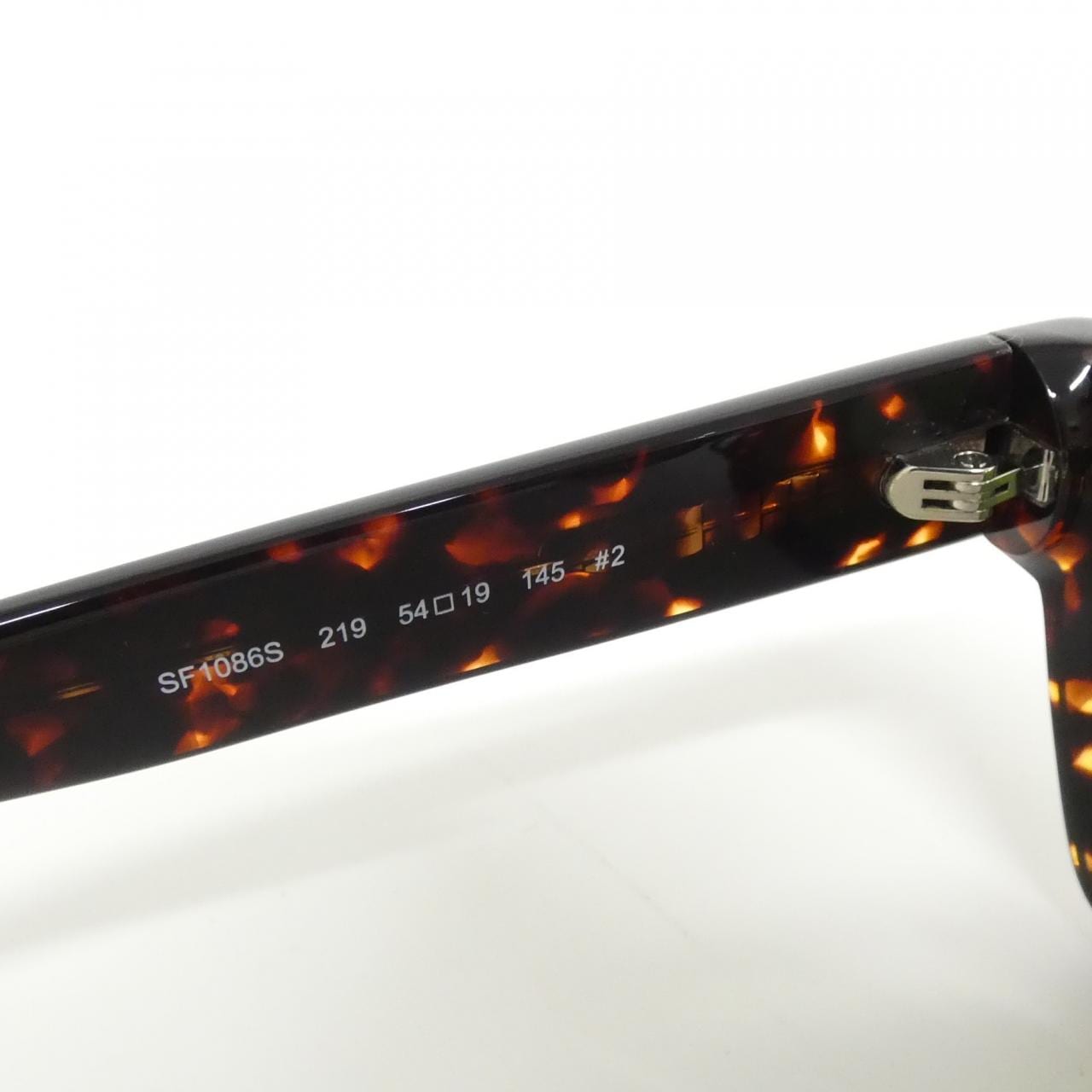 【新品】サルヴァトーレフェラガモ SF1086S サングラス