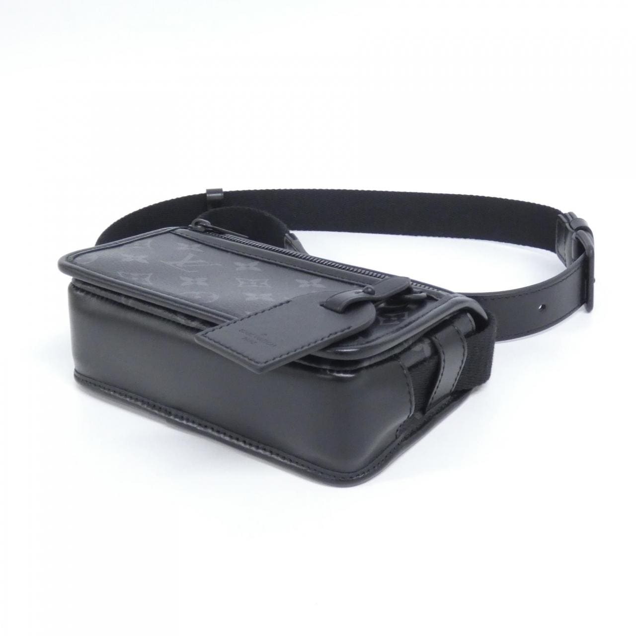 LOUIS VUITTON Monogram Eclipse Bosphore 穿戴式皮夾 M12599 單肩包