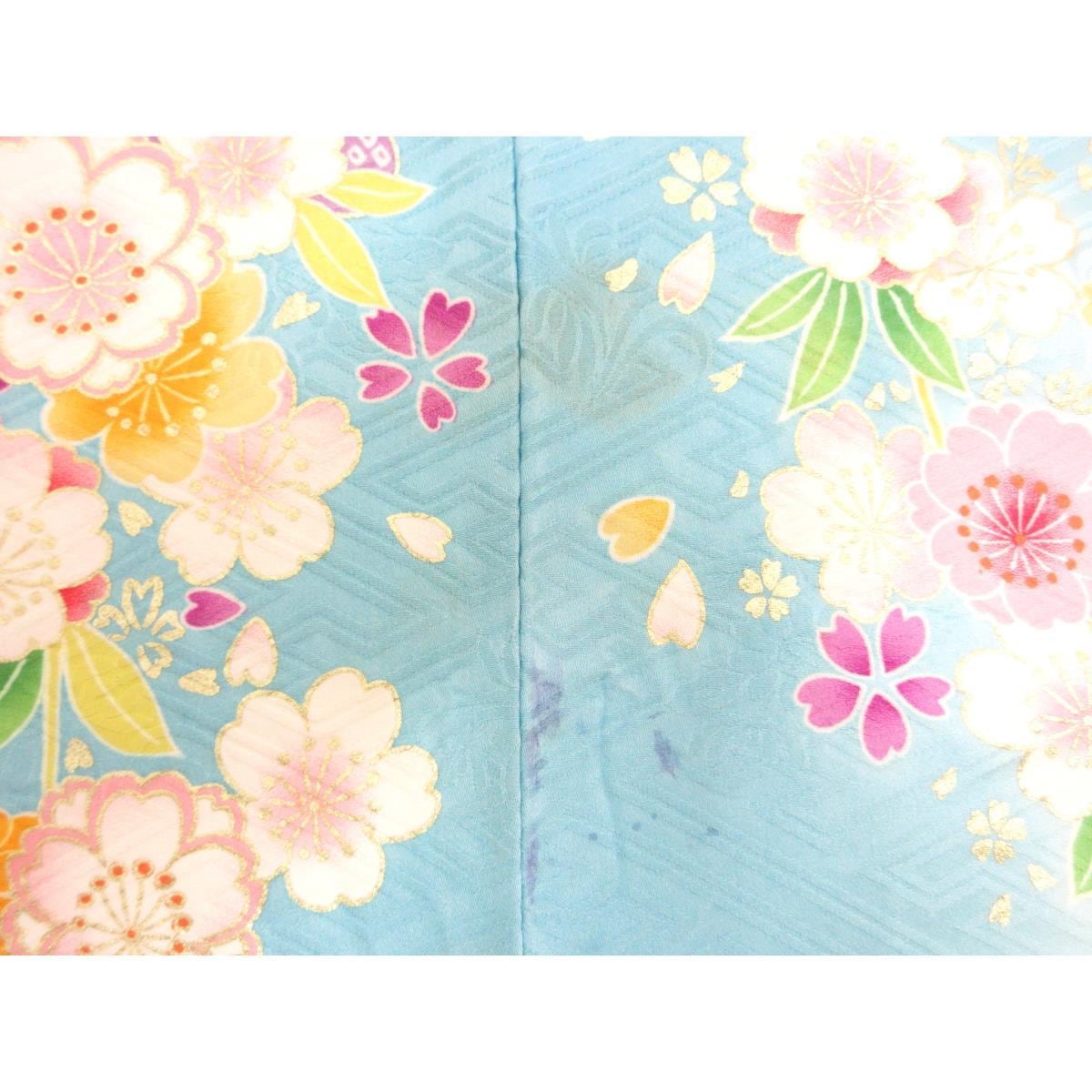 振袖　友禅金彩加工　刺繍入りボカシ染