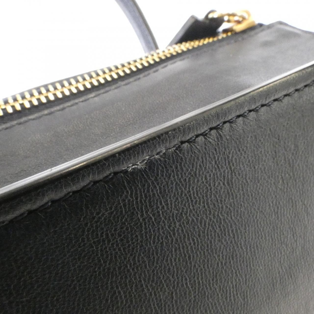 ヴァレンティノガラヴァーニ UW2B0H23QEL バッグ