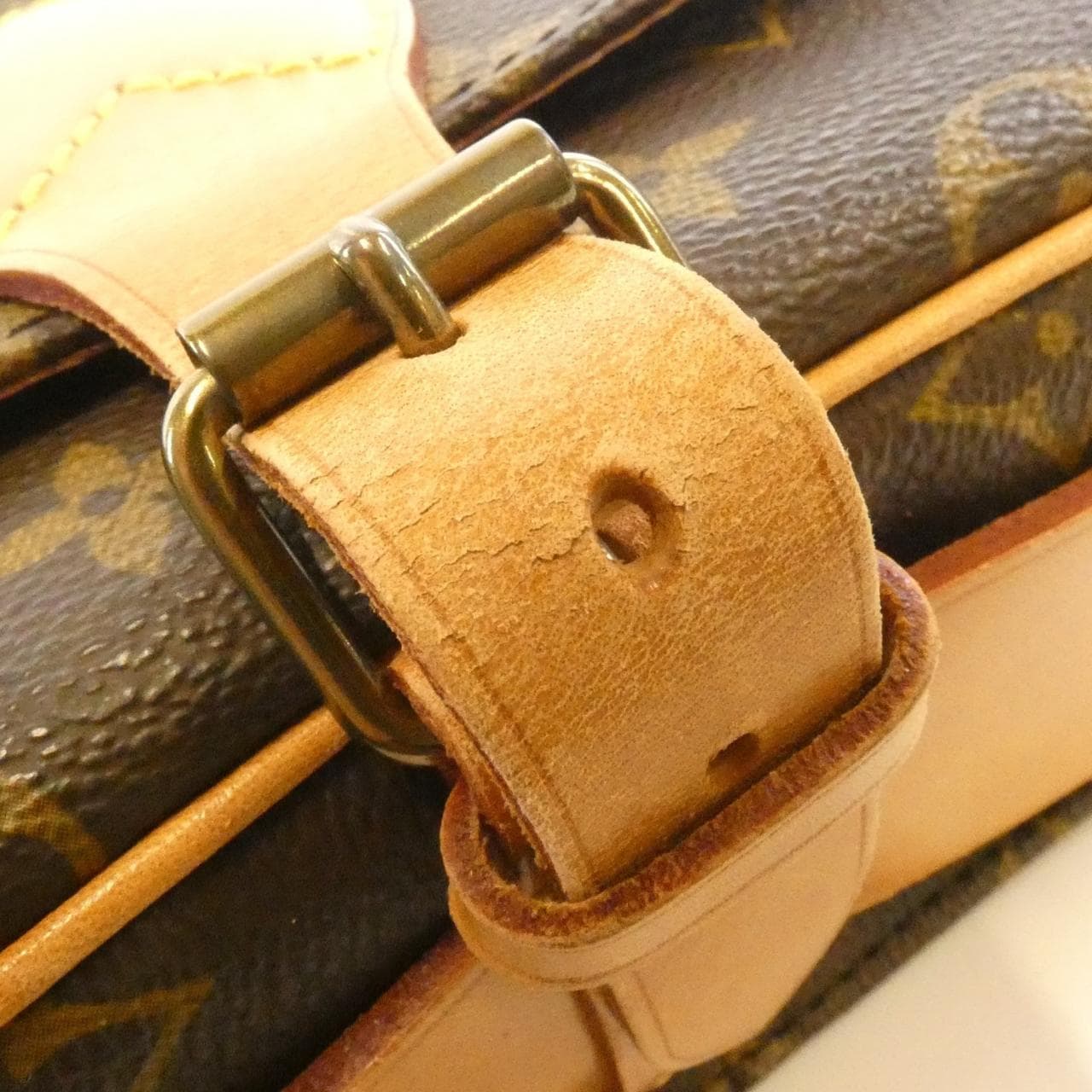 ルイヴィトン モノグラム カルトシエール 22cm M51253 ショルダーバッグ