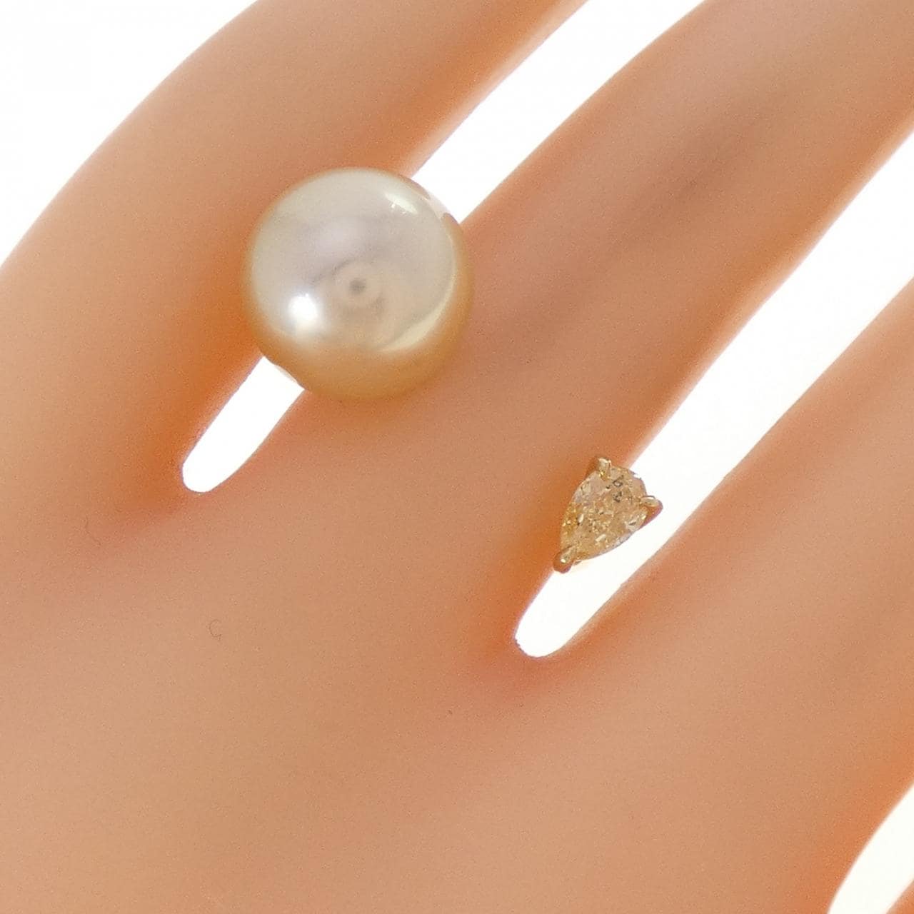 K18YG 白蝶パール リング 10.6mm