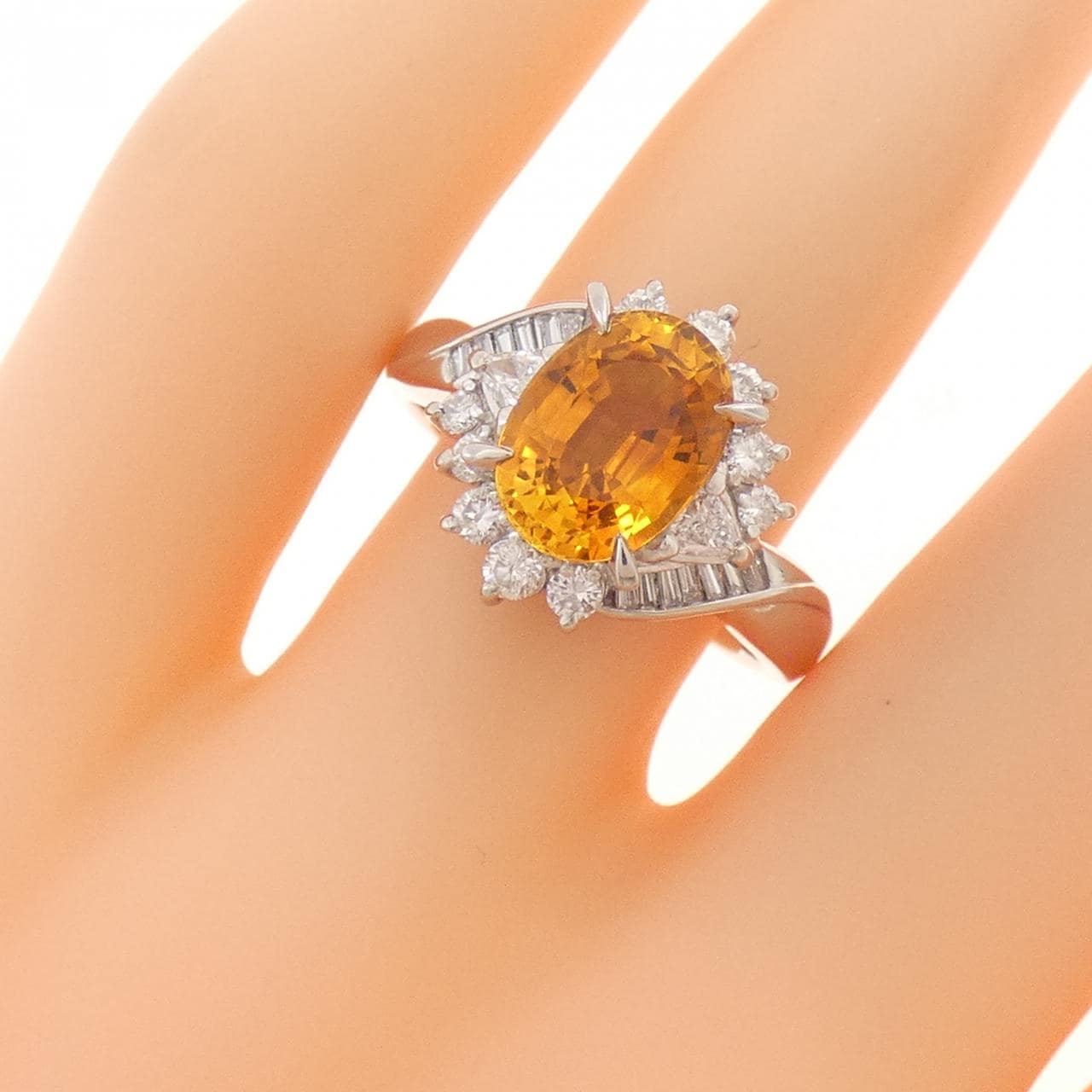 PT900 サファイヤ リング 2.97CT