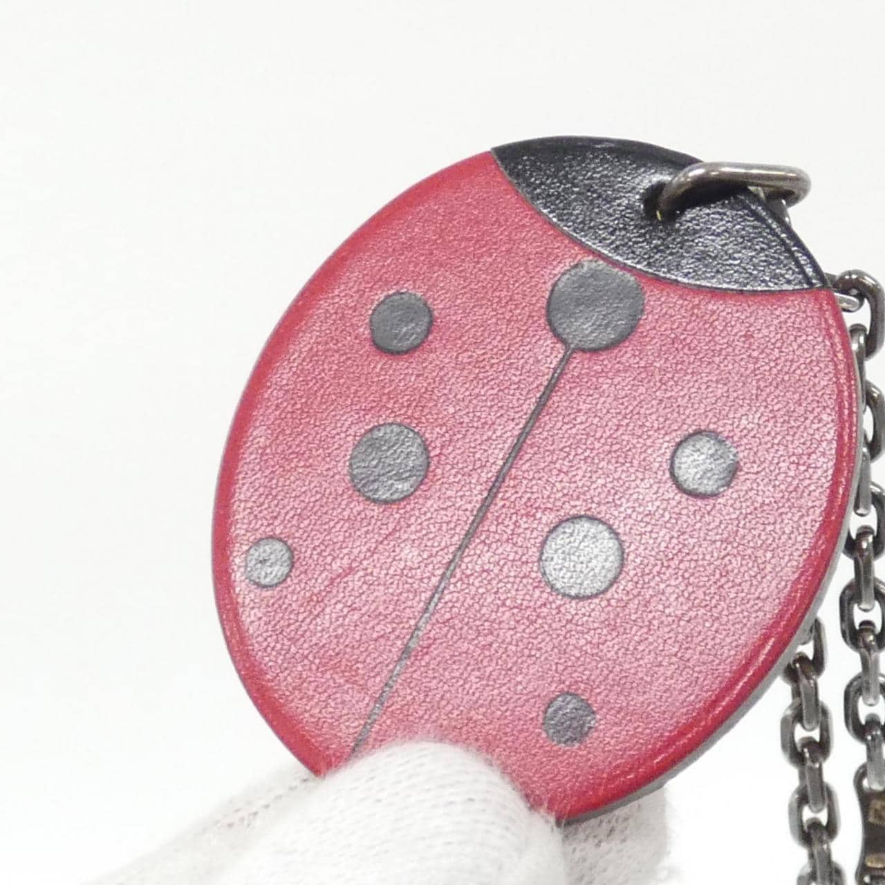 エルメス LADYBUG 049890CS キーホルダー