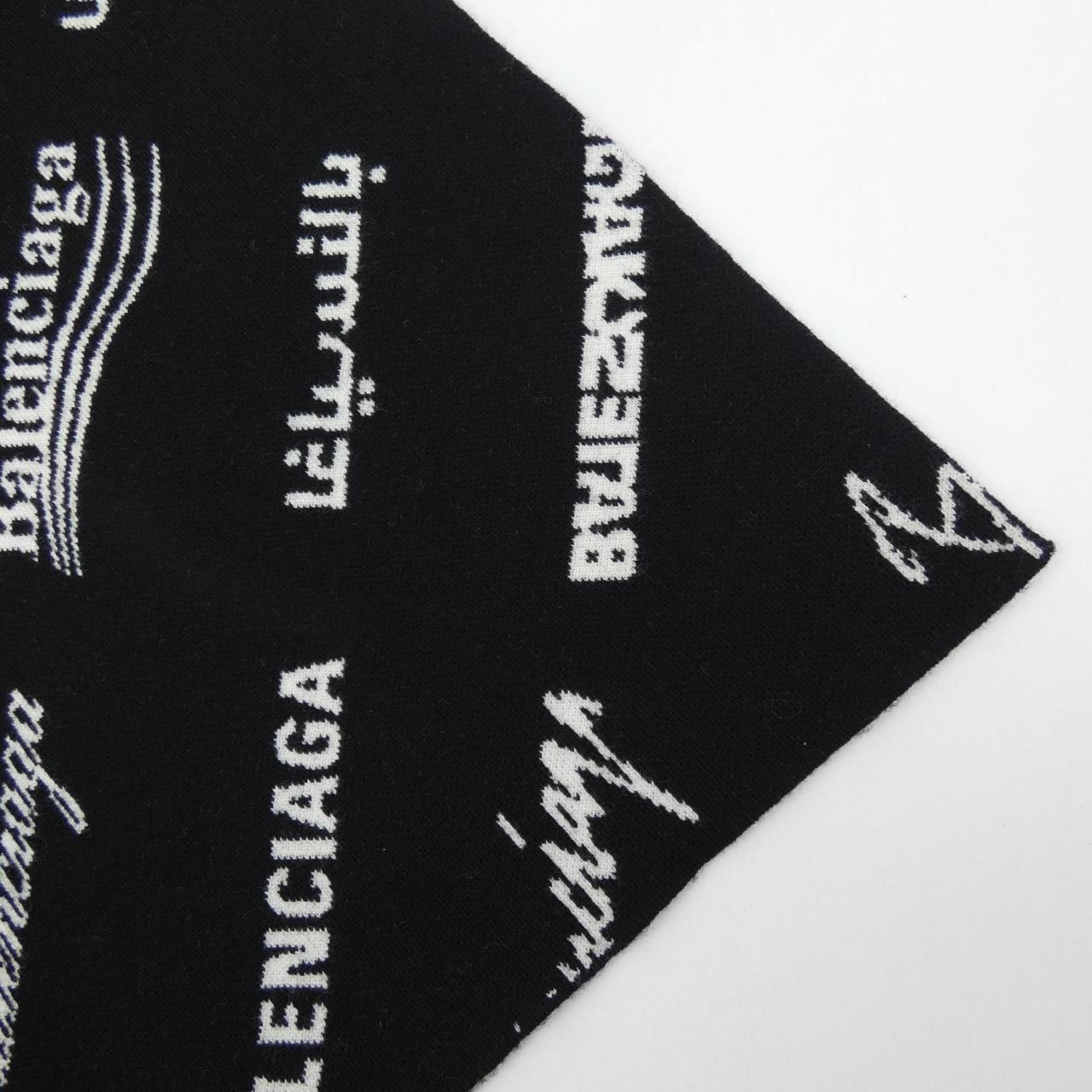 BALENCIAGA 724701 T1665 消音器