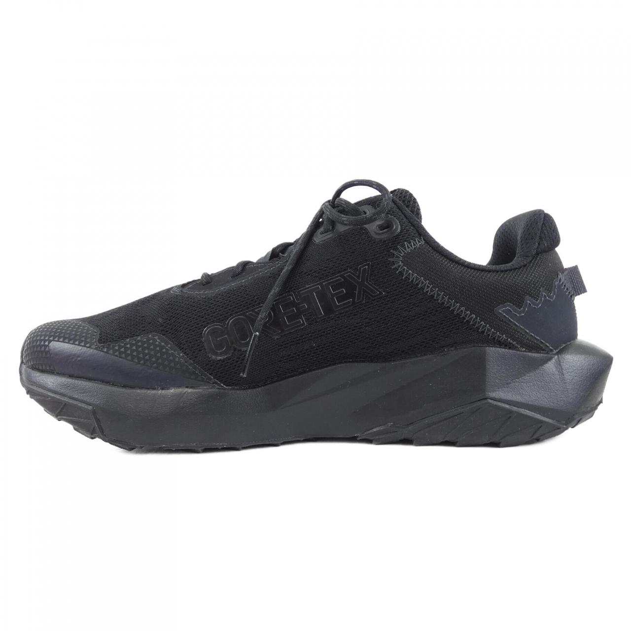 新百伦NEW BALANCE运动鞋