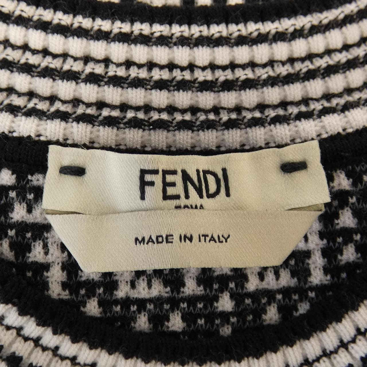 FENDI芬迪尼特
