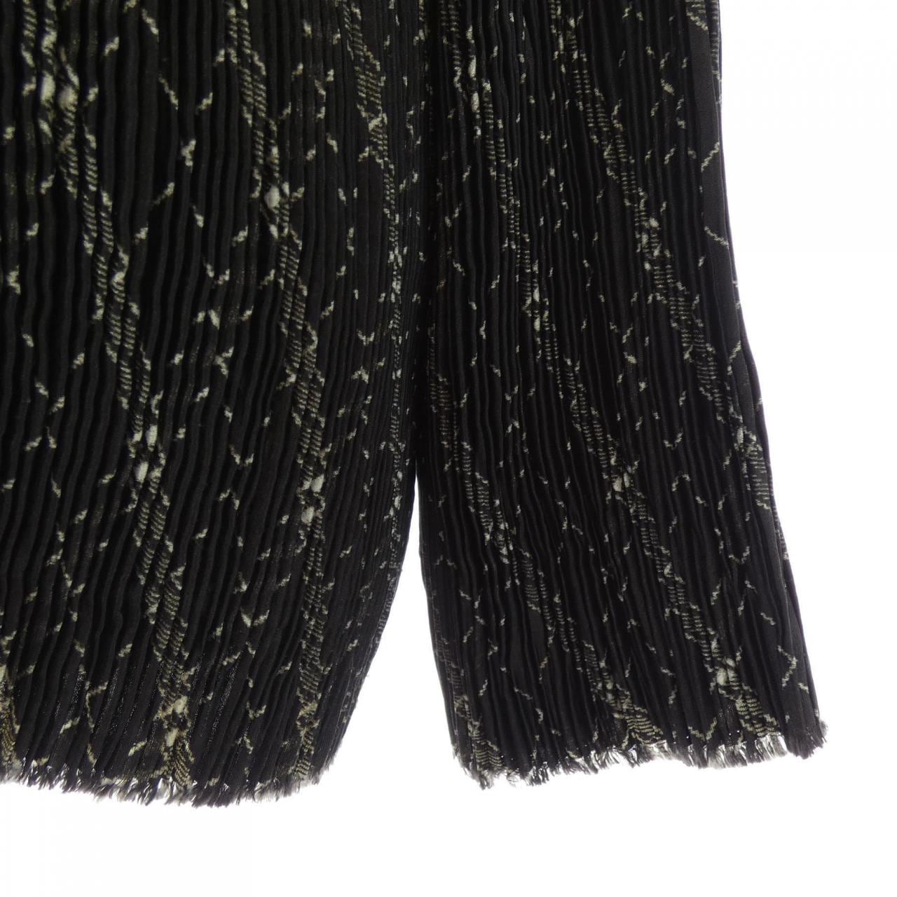 イッセイミヤケ ISSEY MIYAKE IM82-FD604 カーディガン