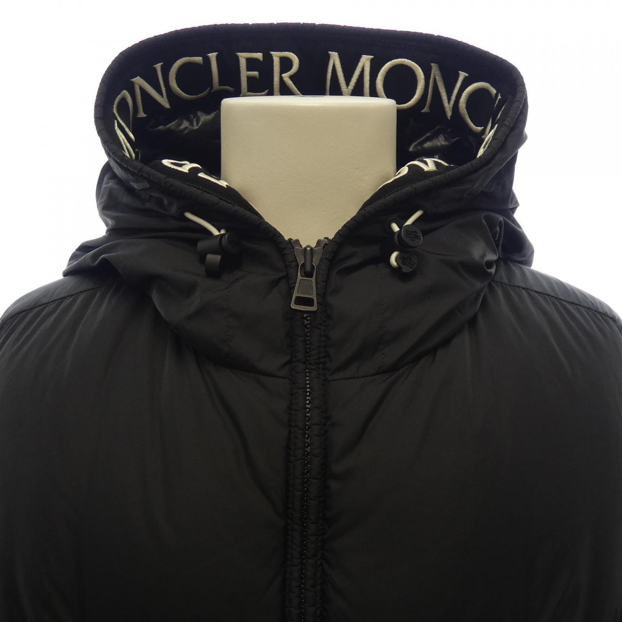 モンクレール MONCLER MONTCLA ダウンジャケット