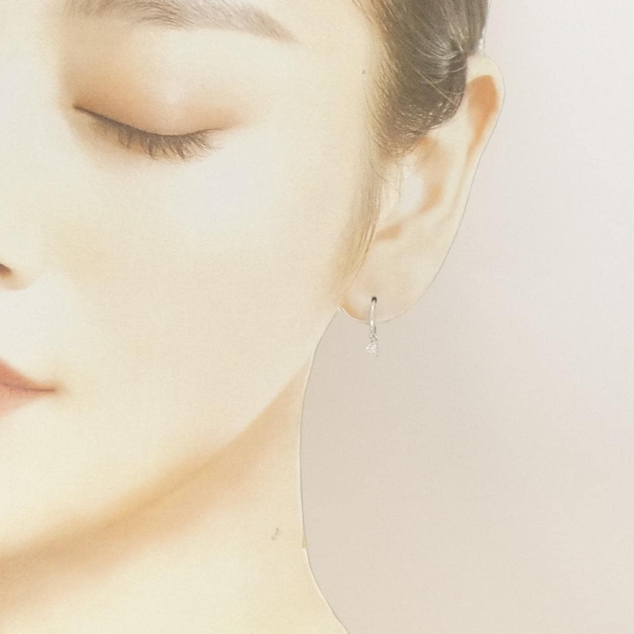 タサキ ダイヤモンド ピアス 0.06CT