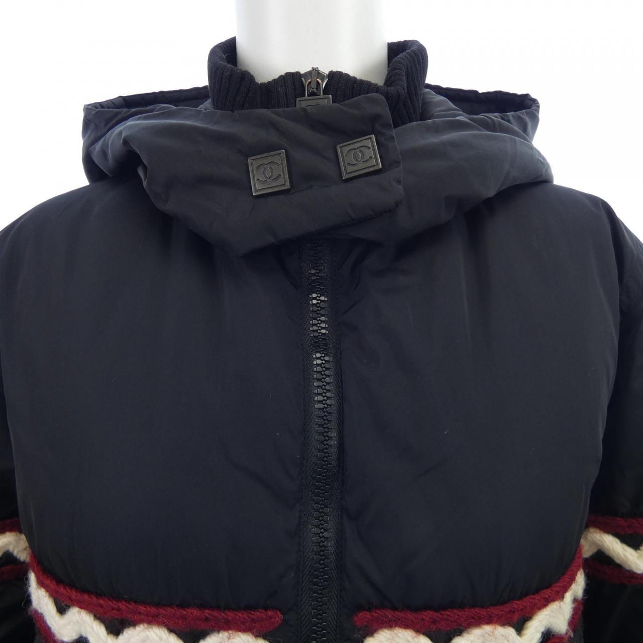 シャネル CHANEL ダウンジャケット