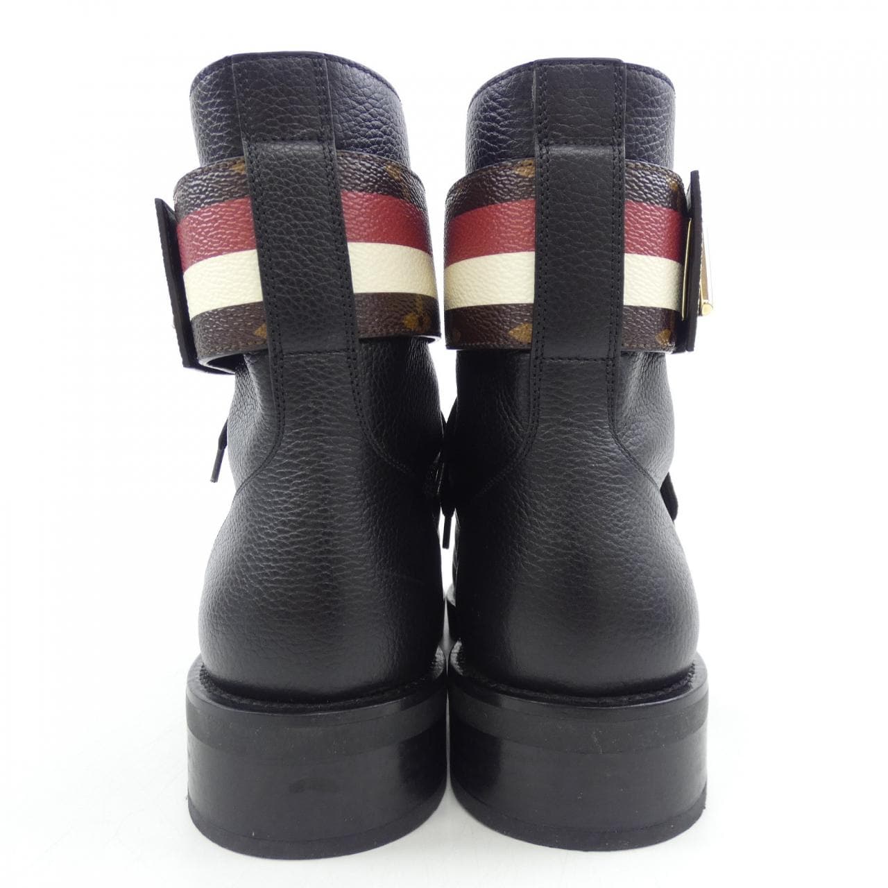 ルイヴィトン LOUIS VUITTON ツイストバックル ワンダーランドライン ブーツ