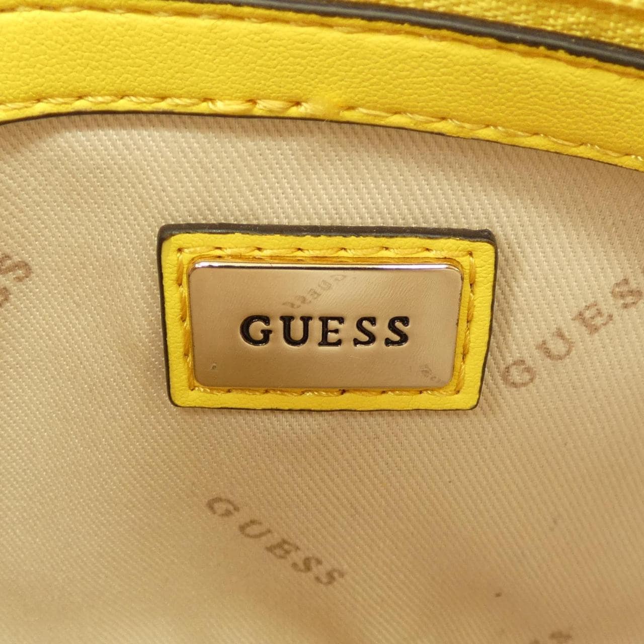 ゲス GUESS BAG
