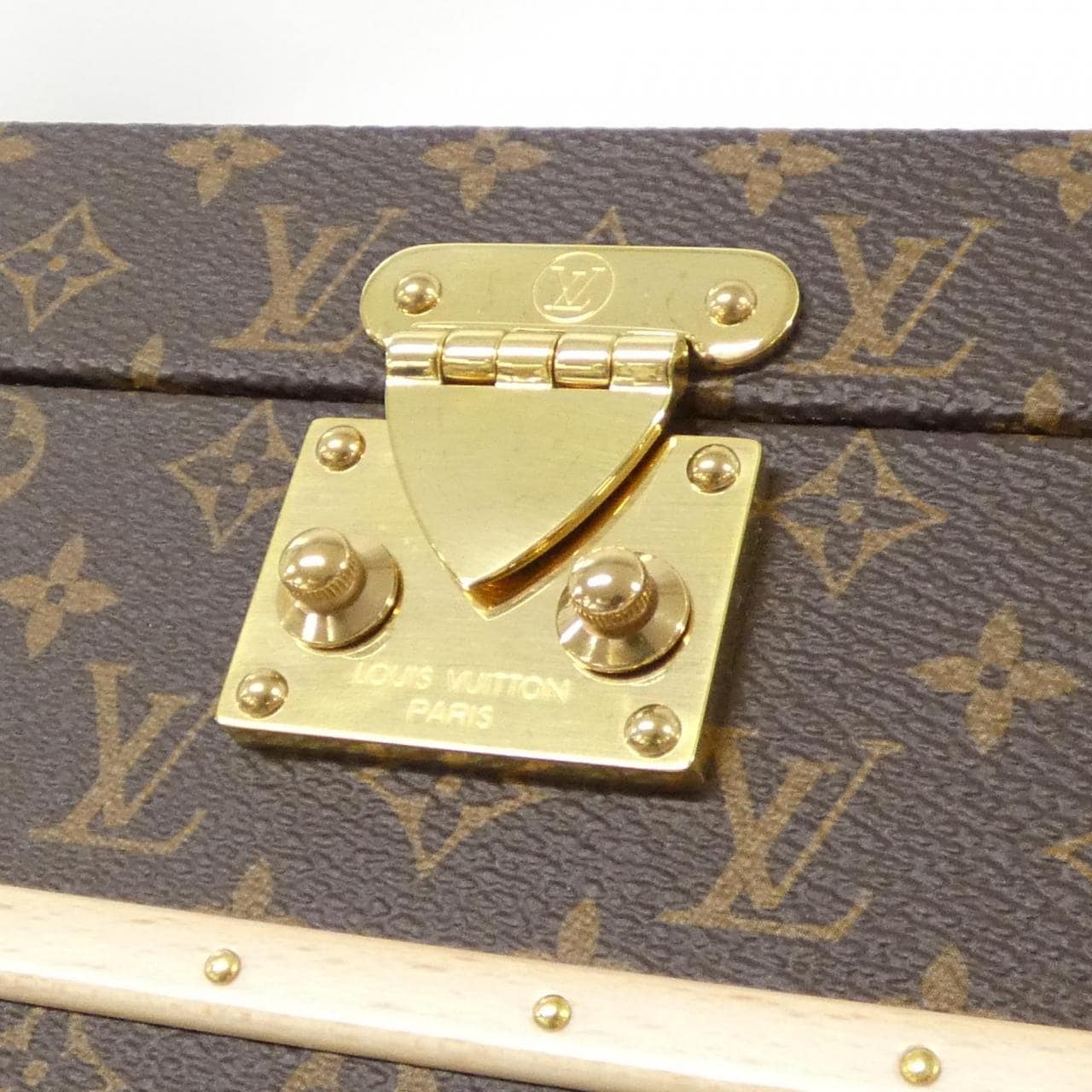 LOUIS VUITTON Monogram Mini Malle Bijou Jewelry Case M26066