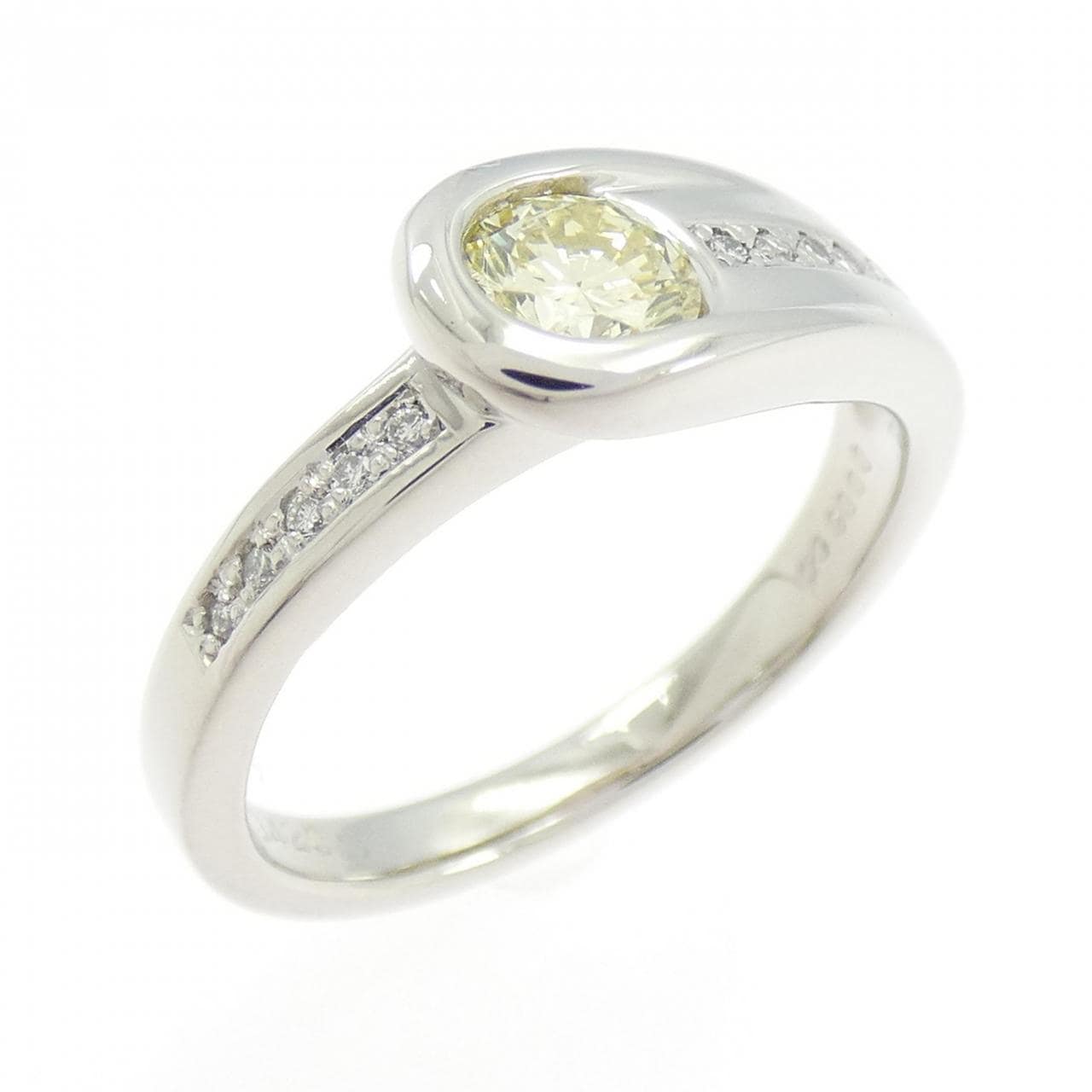 PT900 ダイヤモンド リング 0.420CT