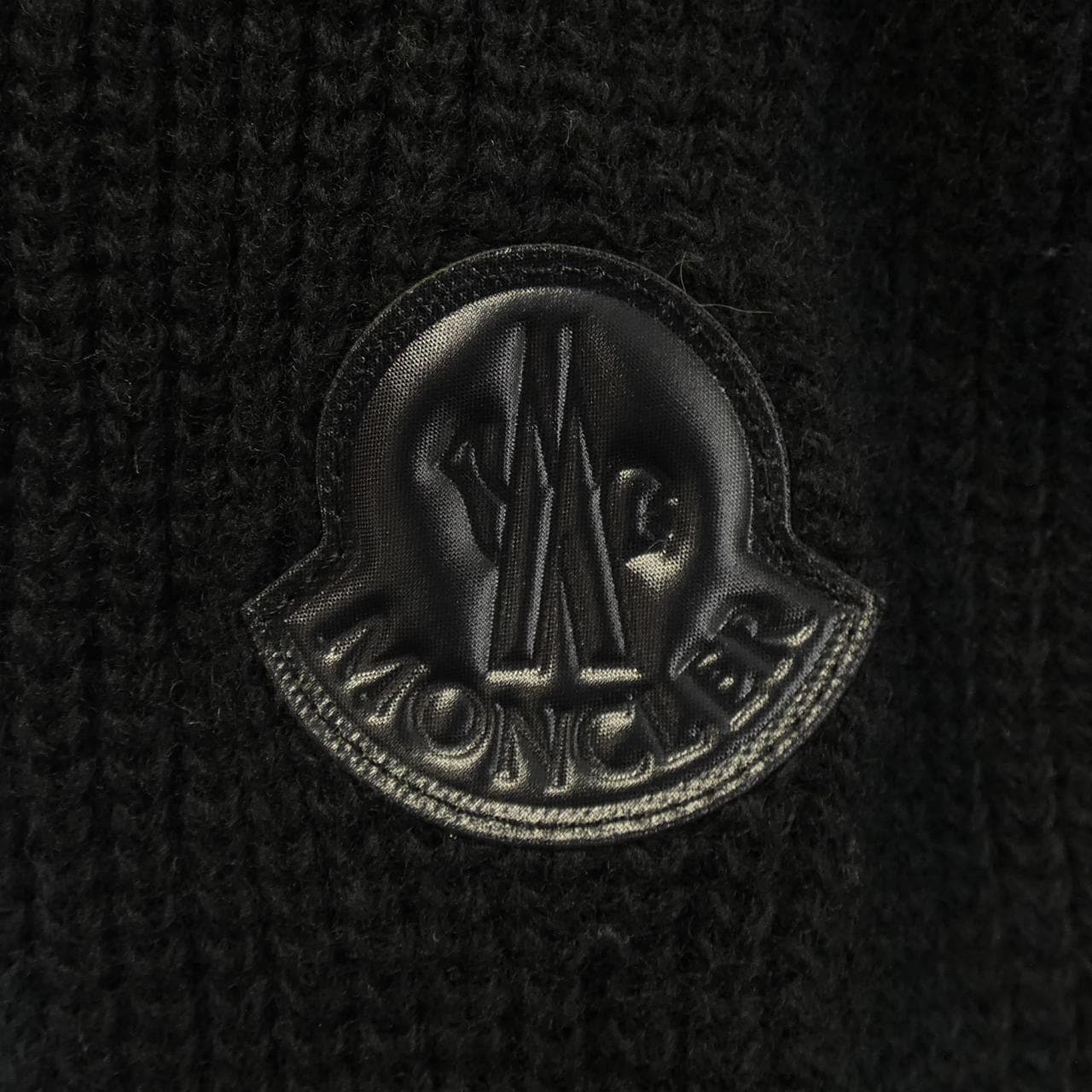 モンクレール MONCLER ダウンジャケット
