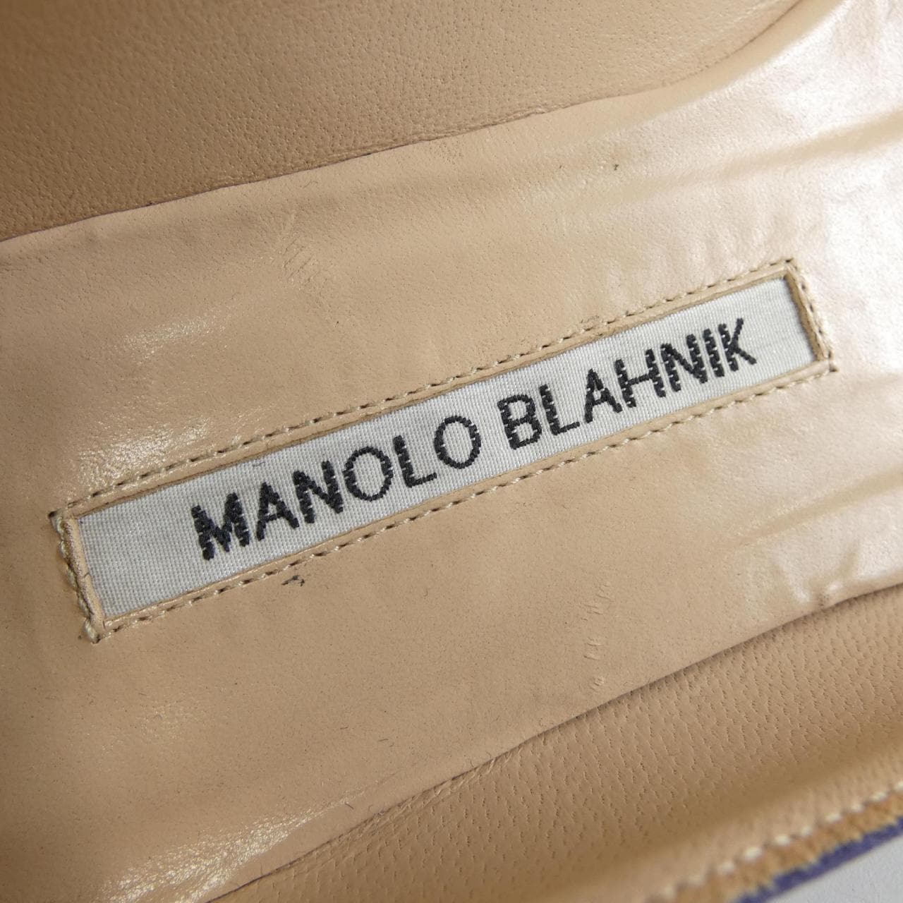 マノロブラニク MANOLO BLAHNIK フラットシューズ