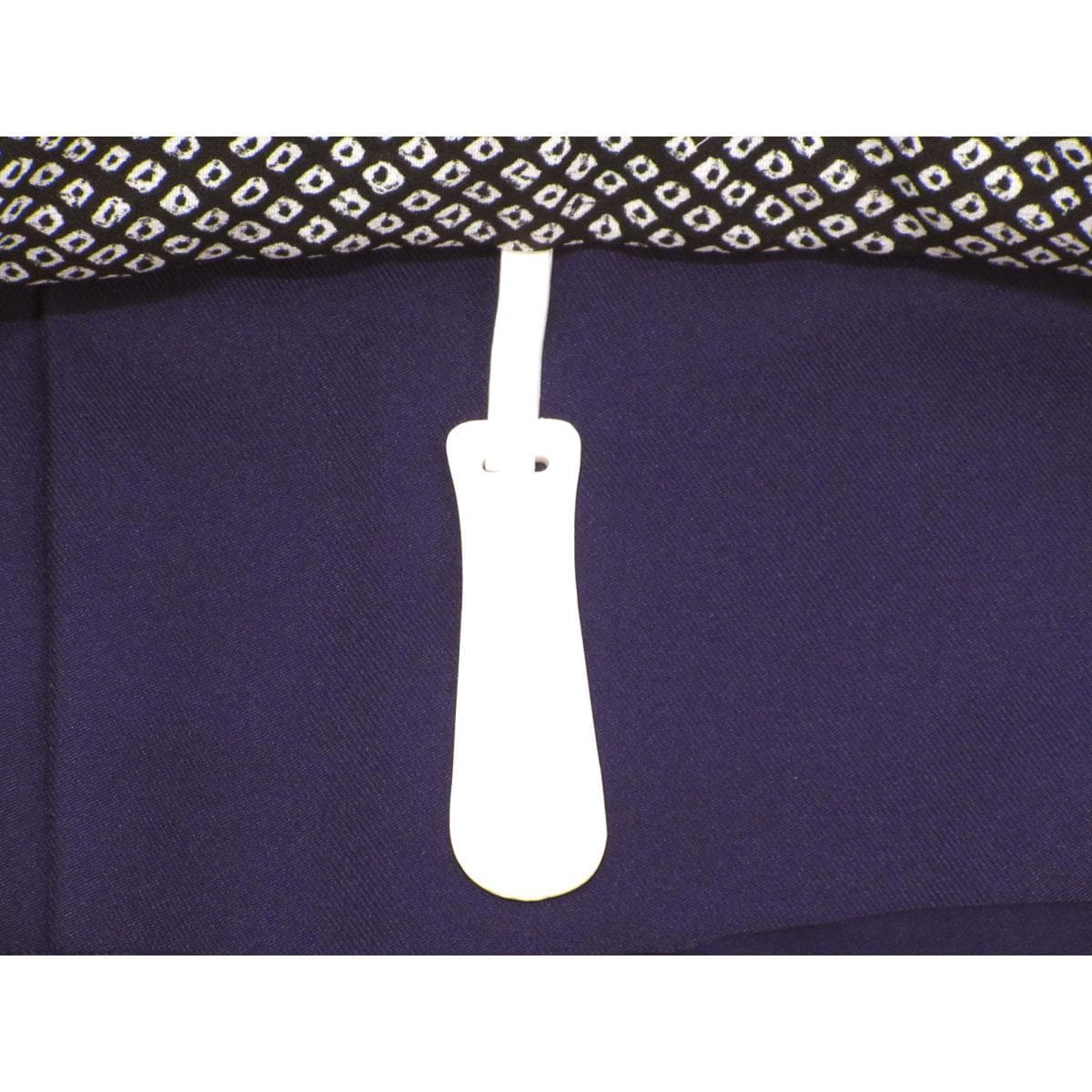 男袴　九重　刺繍入り　紐下９５ｃｍ　Ｌサイズ