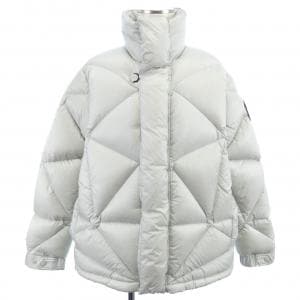 モンクレール ジーニアス MONCLER GENIUS OAK PHARRELL WILLIAMS ダウンジャケット