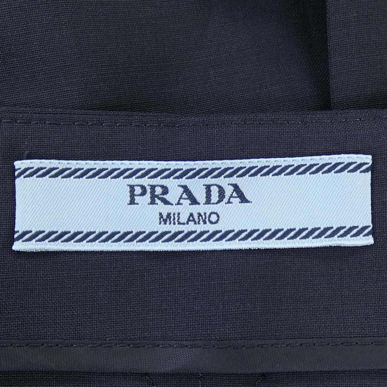 プラダ PRADA P106X S231 13C6 スカート
