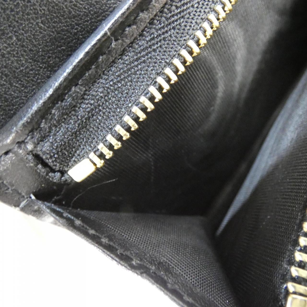 グッチ 723786 UM8IG 財布