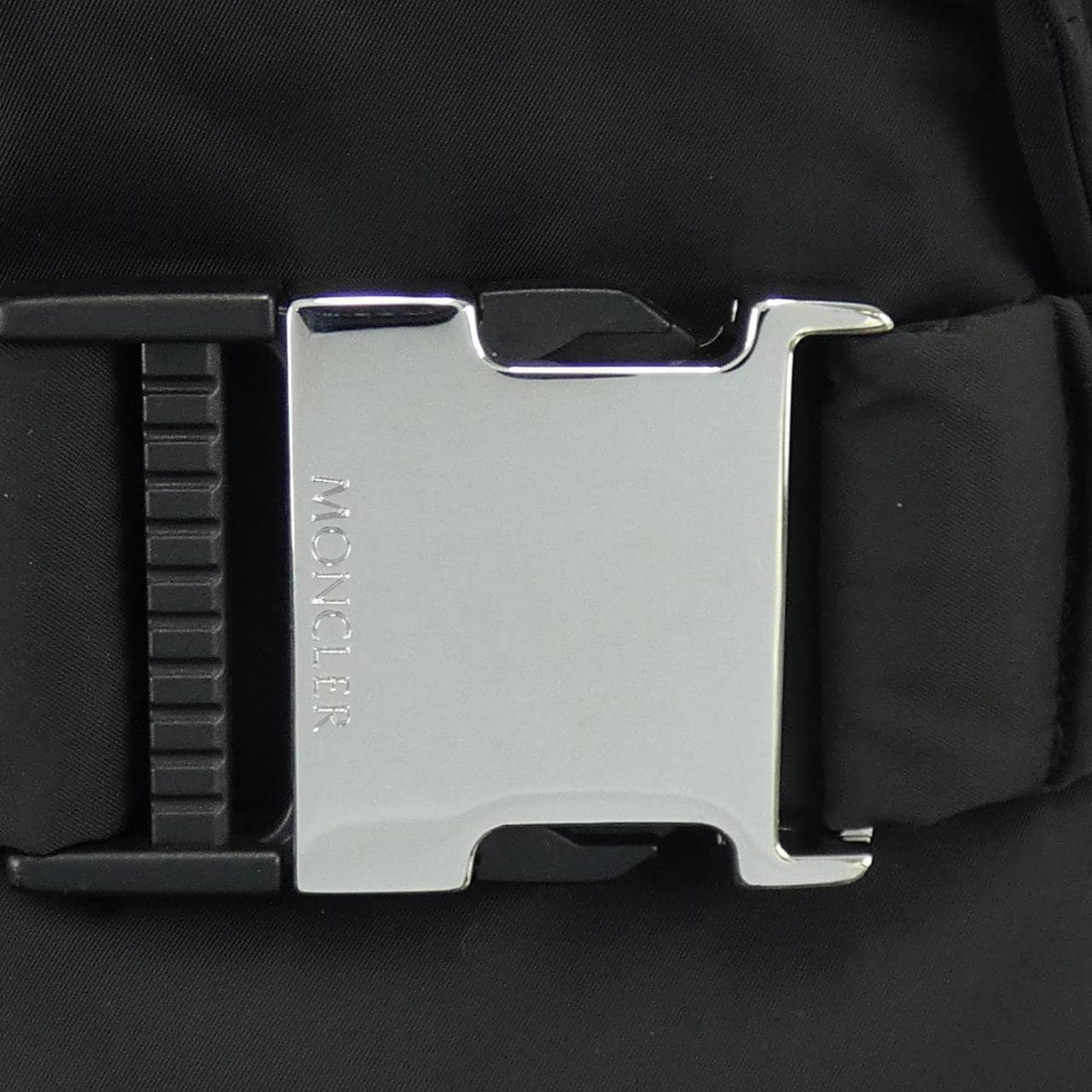 モンクレール MONCLER GREMIL ダウンジャケット