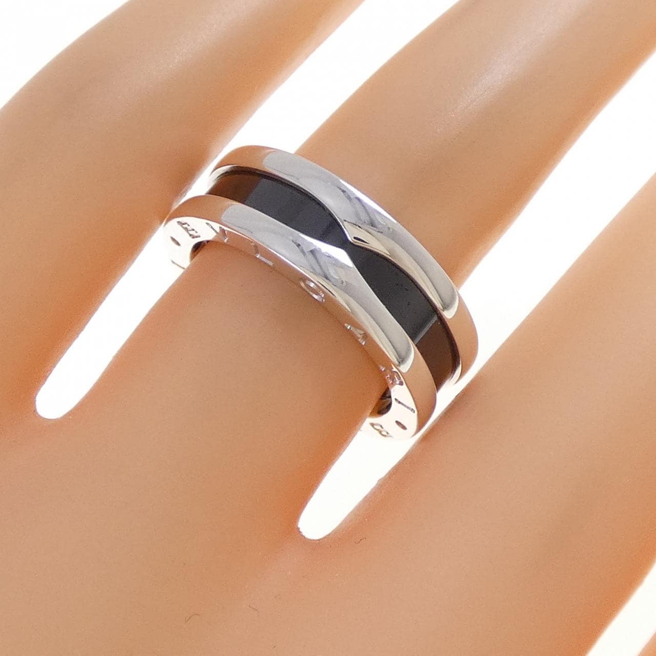 ブルガリ セーブザチルドレン リング