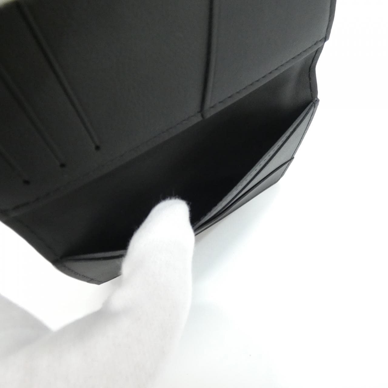 ルイヴィトン トリヨン モノグラム オーガナイザー ドゥ ポッシュ M69044 カードケース