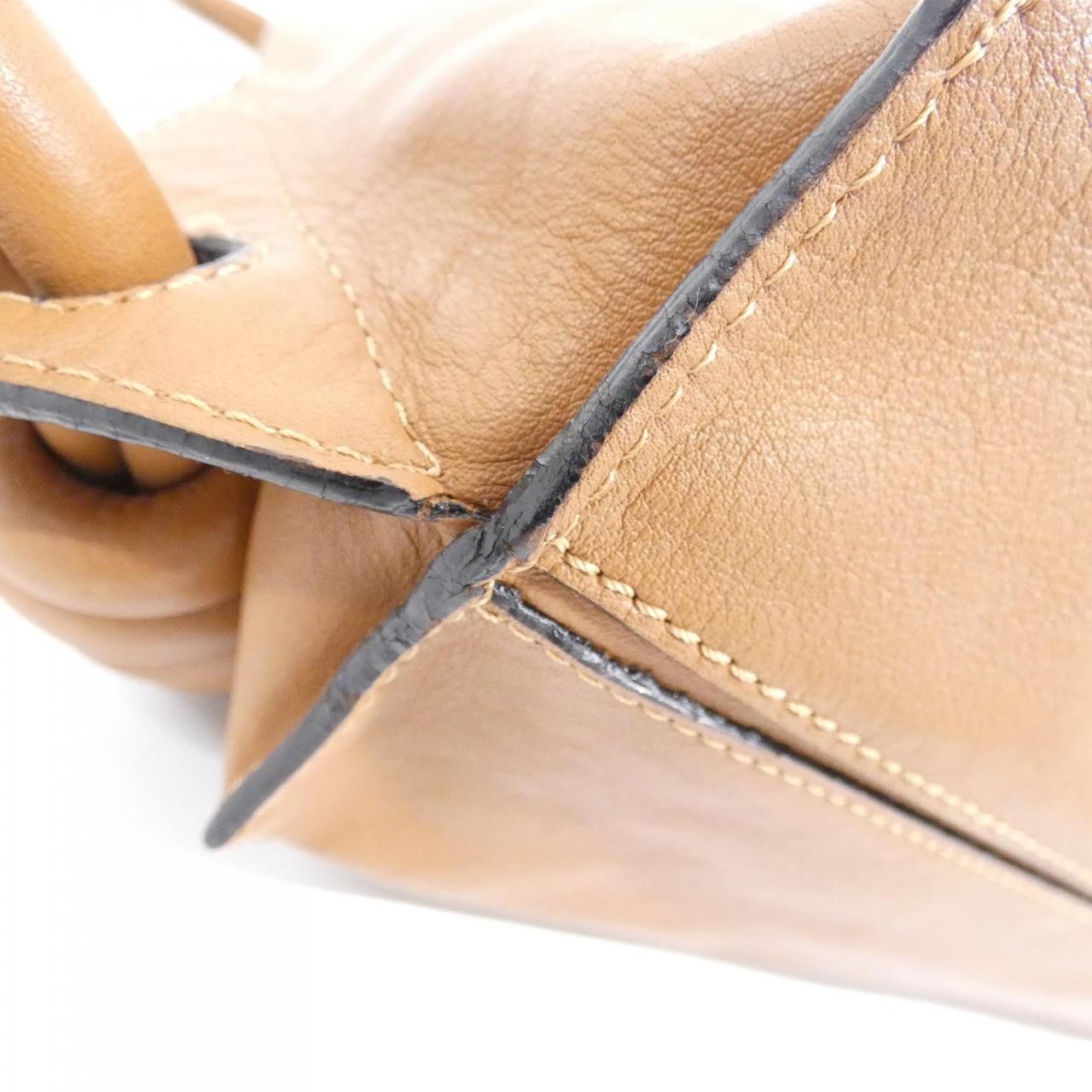 ロエベ ヤゴ バックパック 304 10 J94 バッグ