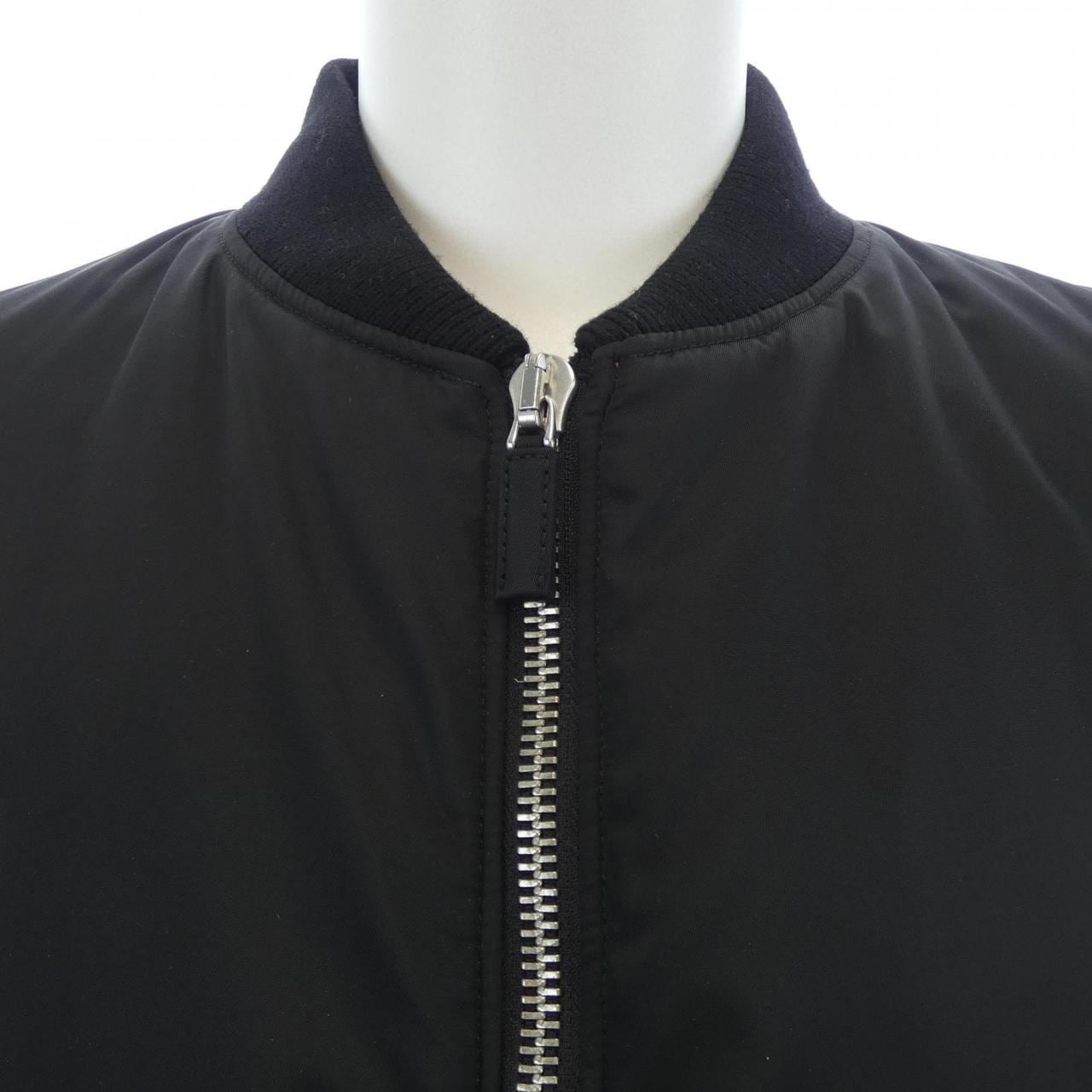 プラダ PRADA トライアングルロゴ SGB903 S222 1WQ8 ブルゾン