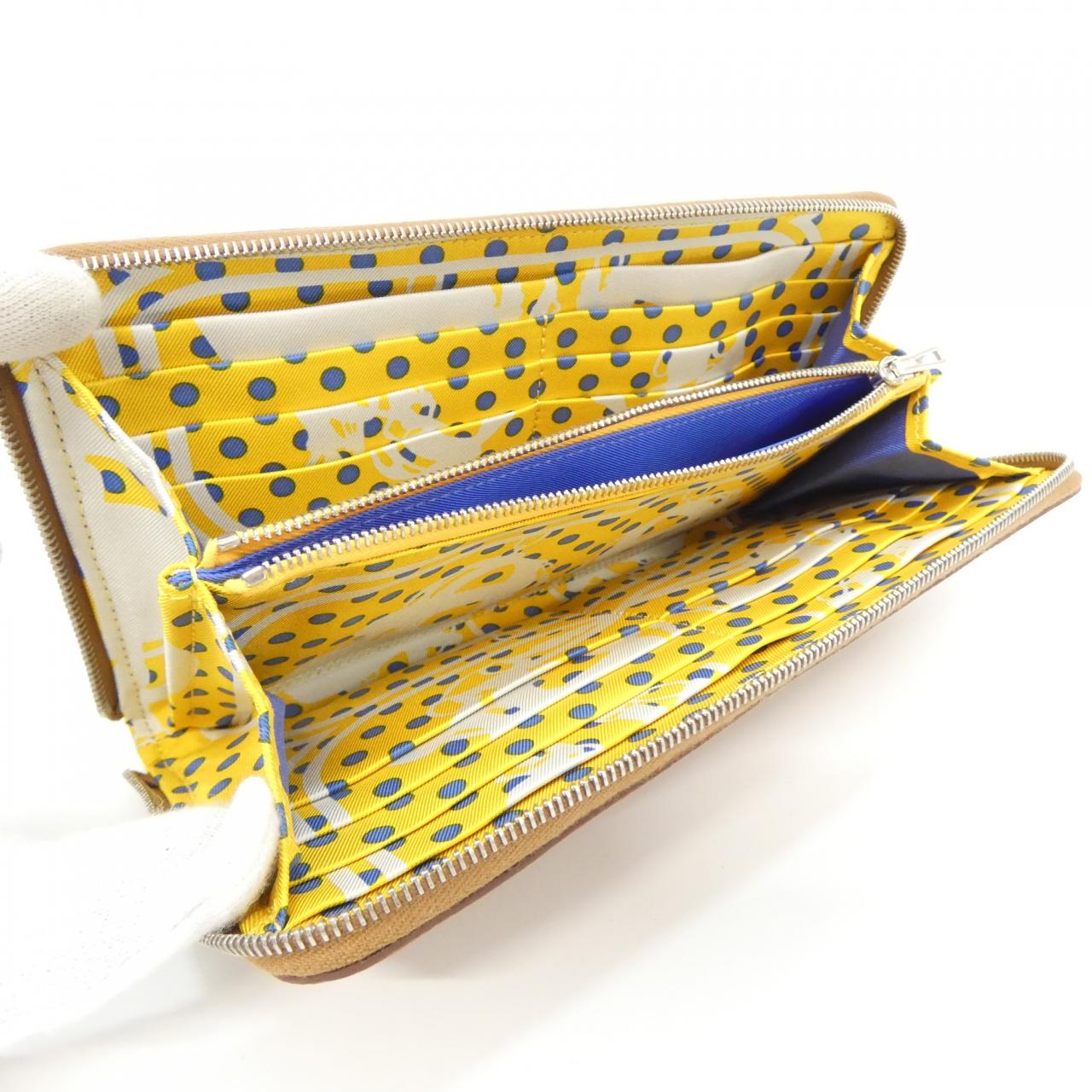 エルメス BRIDES DE GALA FANTOME A POIS シルク イン クラシック 075188CK 財布