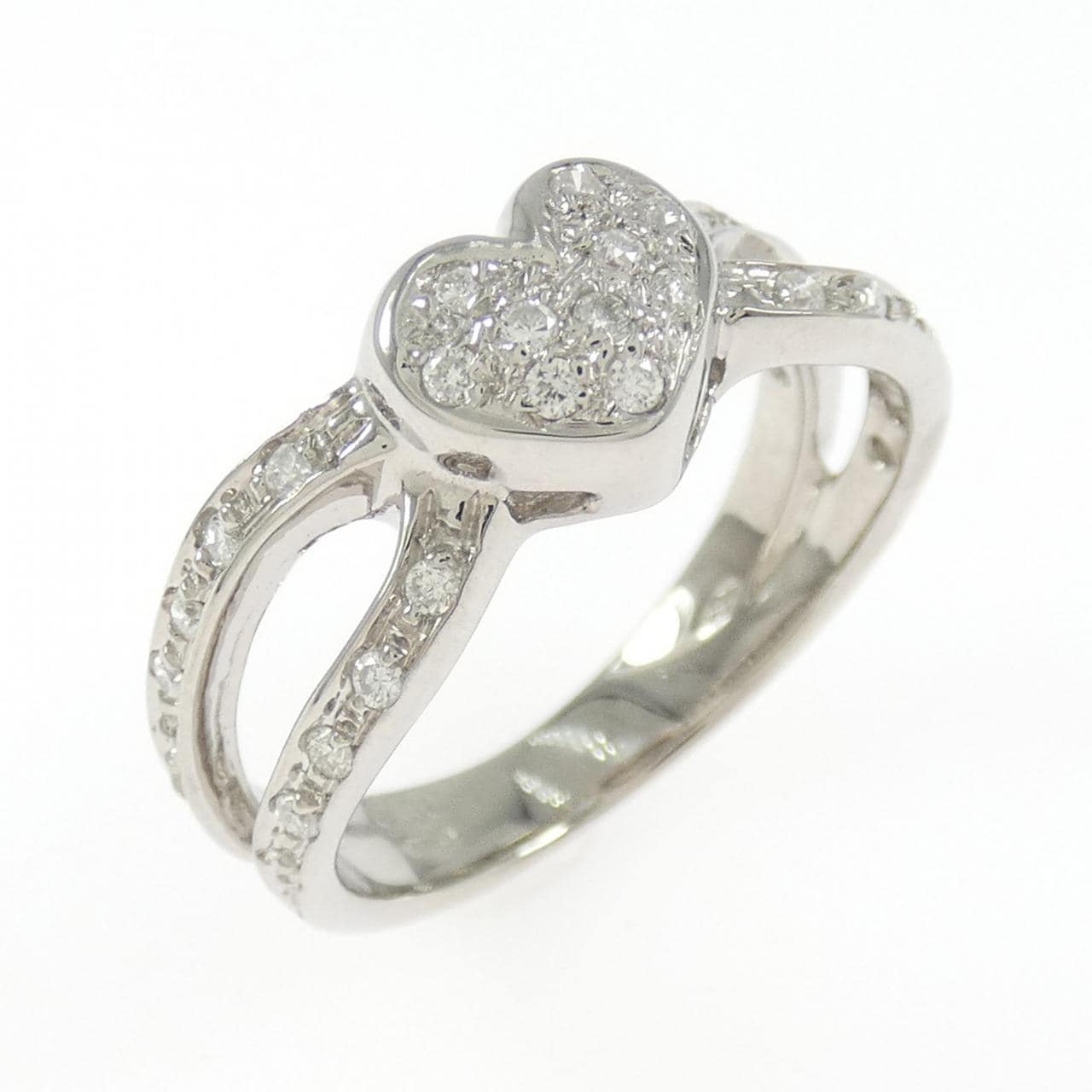 750WG ハート ダイヤモンド リング 0.30CT