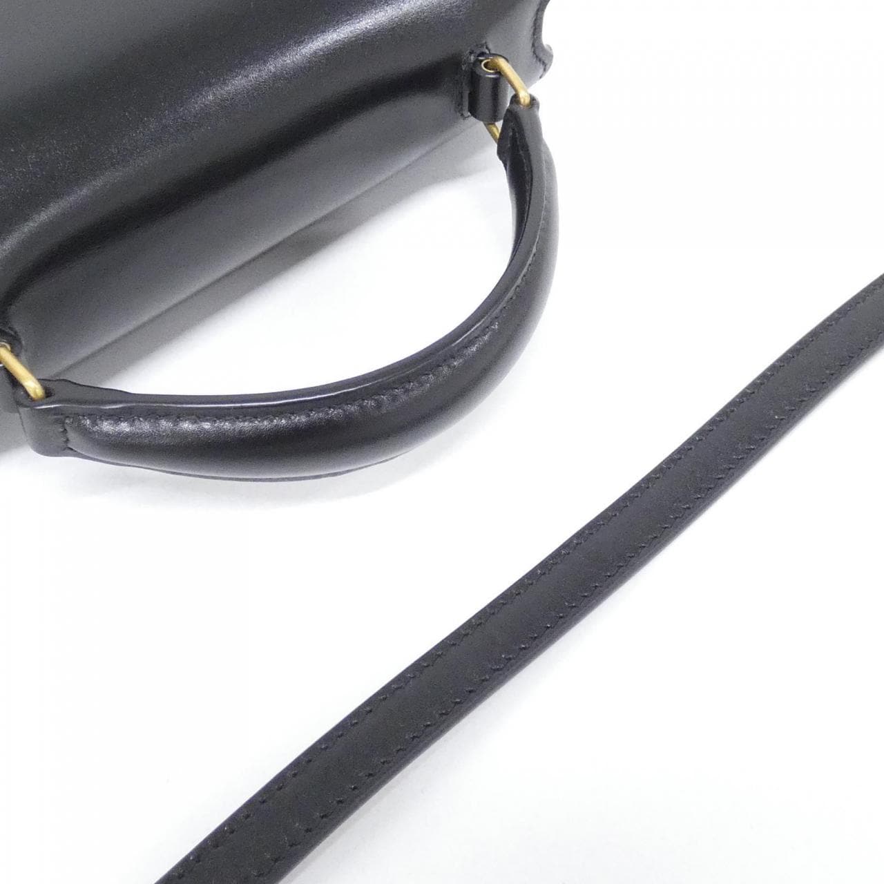 【新品】サンローラン カサンドラ 623930 0SX0W バッグ