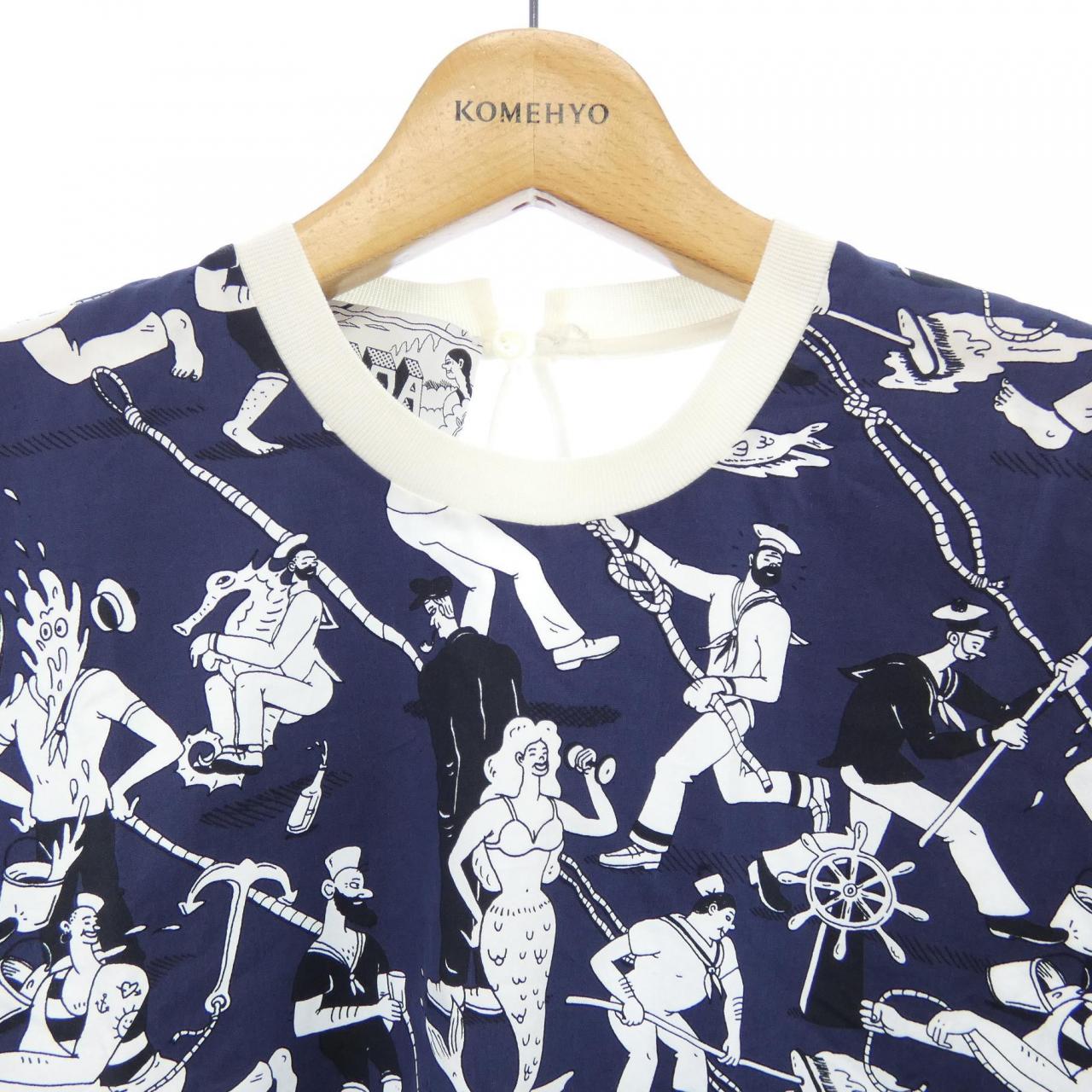 プラダ PRADA Tシャツ