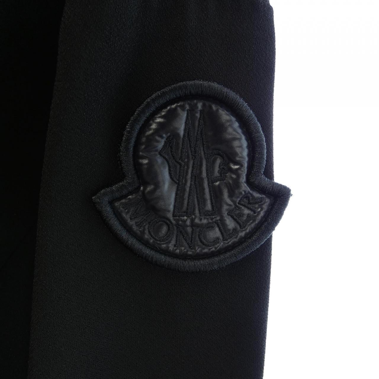 モンクレール MONCLER I20932G00003 596WF パーカー