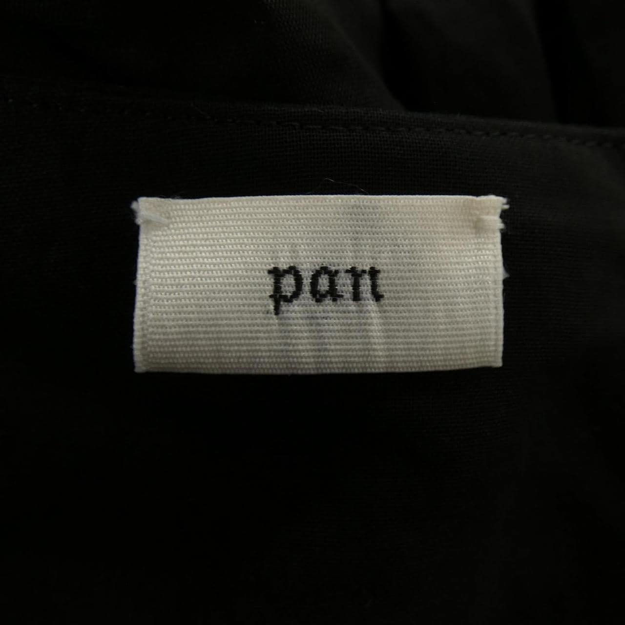 パン Pan トップス