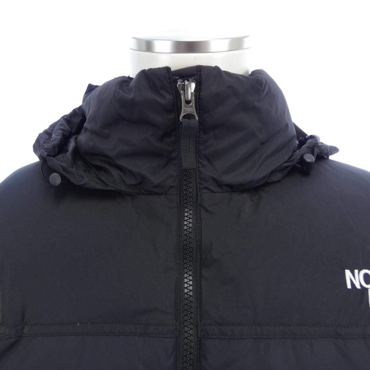 ザノースフェイス THE NORTH FACE ND92335 ダウンジャケット