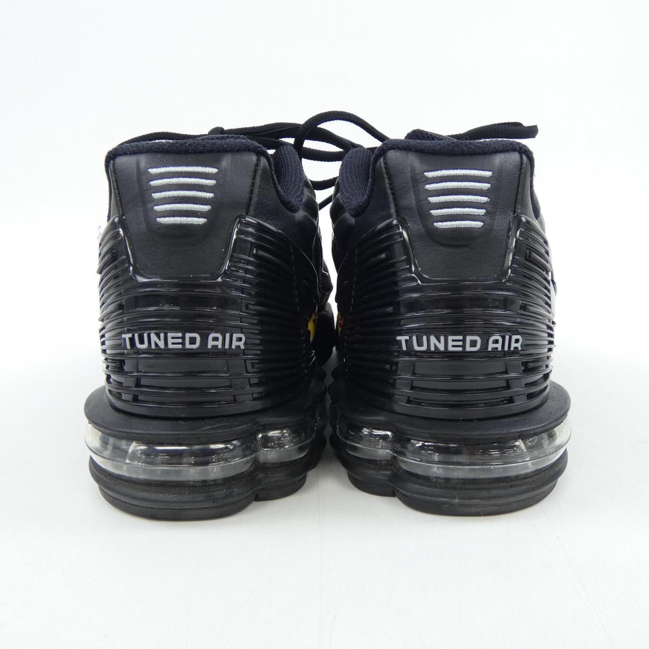 ナイキ NIKE CJ9684-002 スニーカー