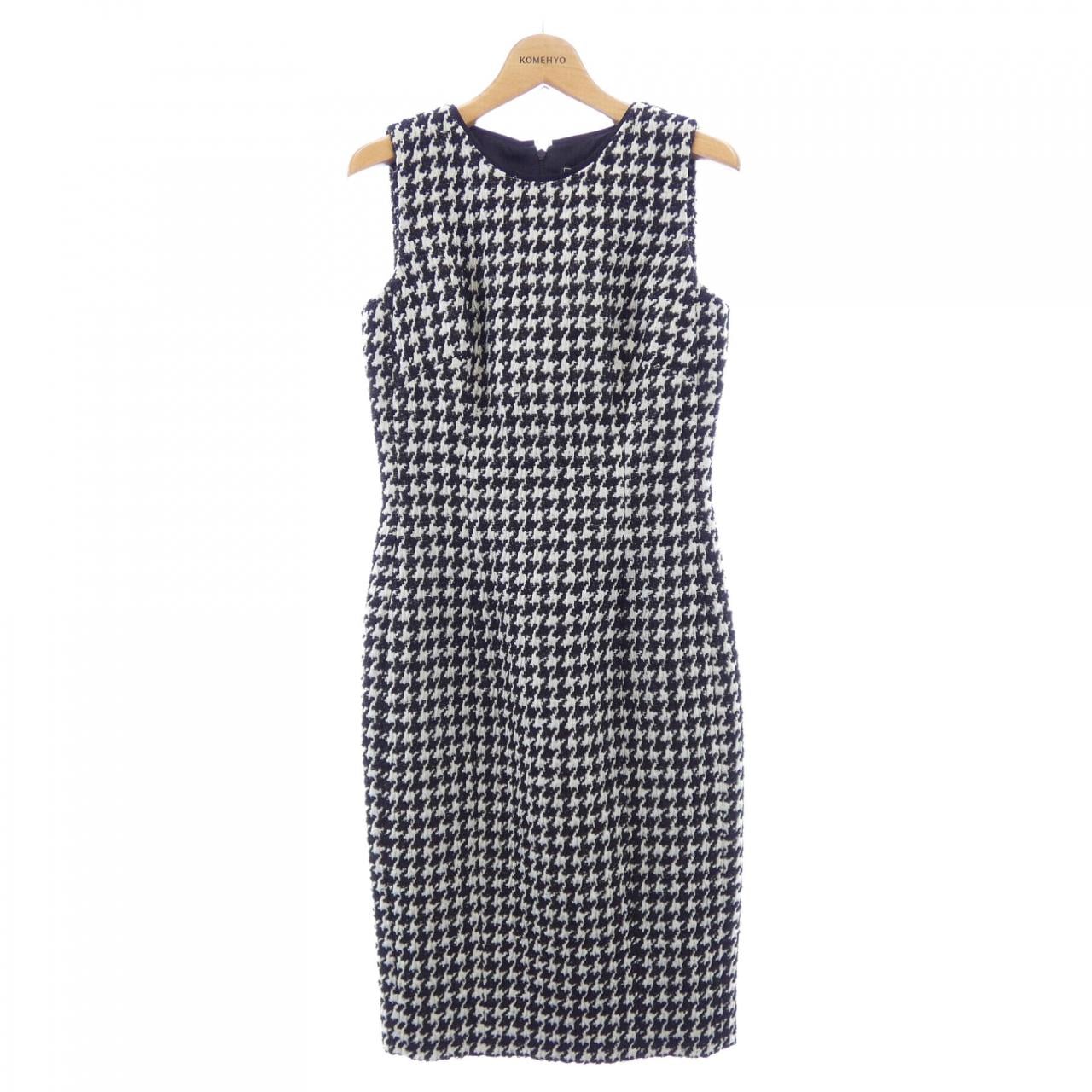 サルヴァトーレフェラガモ SALVATORE FERRAGAMO ワンピース