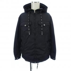 モンクレール MONCLER ダウンジャケット
