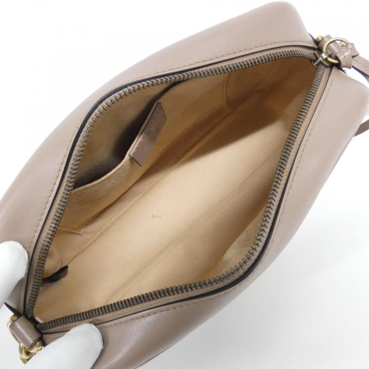 グッチ GG MARMONT 447632 DTD1T ショルダーバッグ