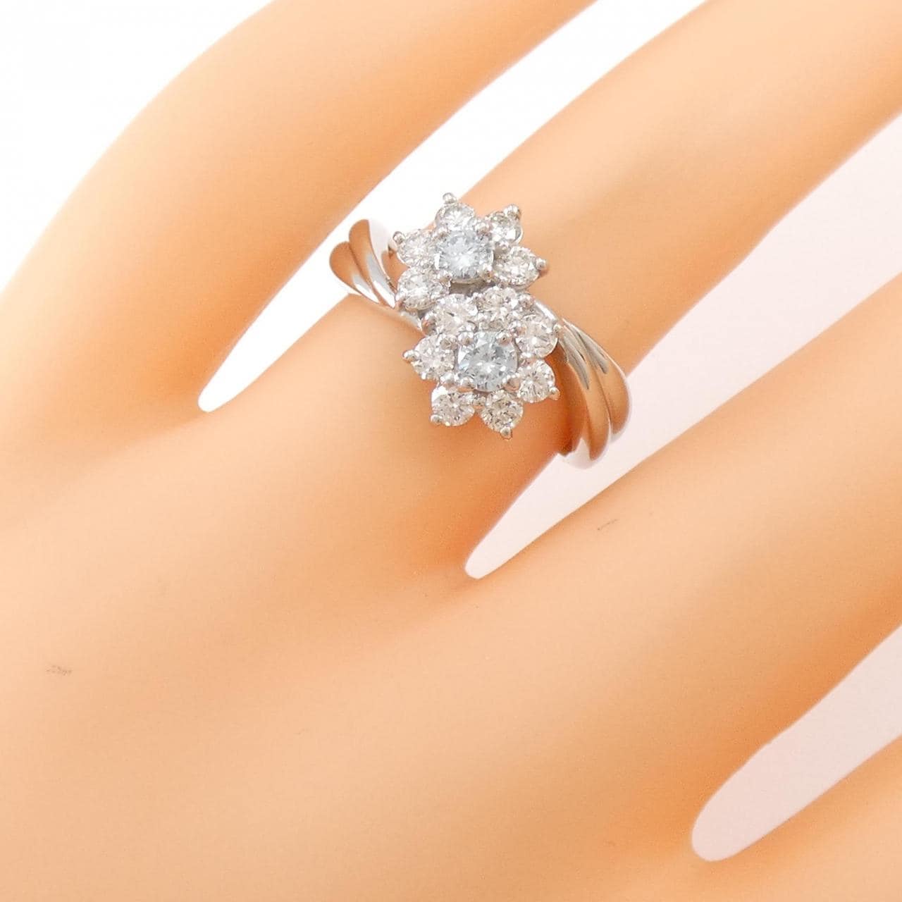 PT Flower Diamond Ring 0.80CT