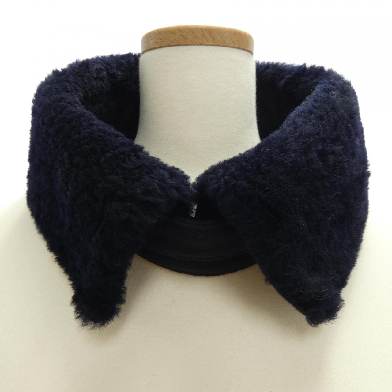 マルニ MARNI カラー