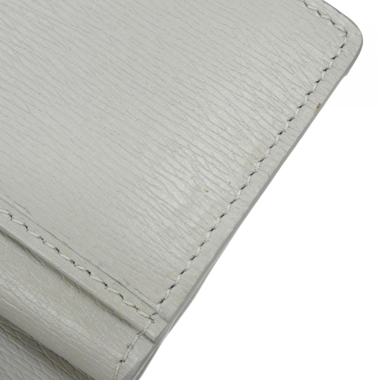 グッチ 772640 0OP0N 財布