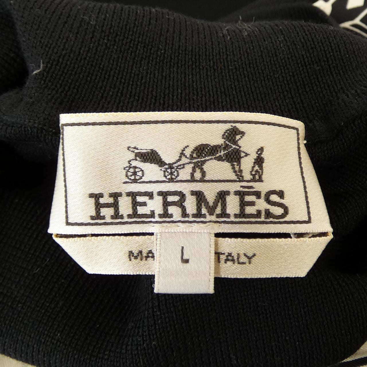 エルメス HERMES SOIE DECADREE *32-5741. ニット