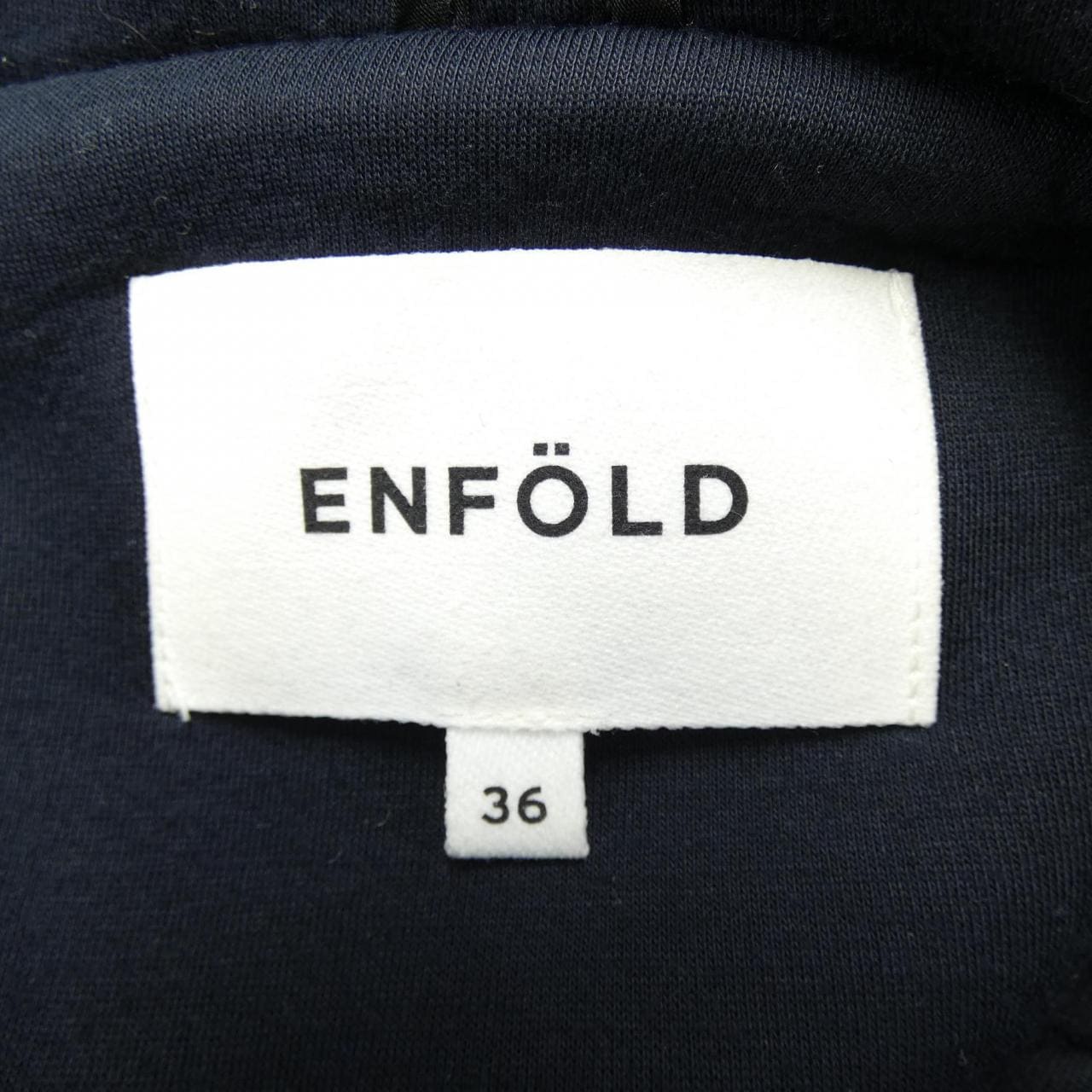 ENFOLD coat